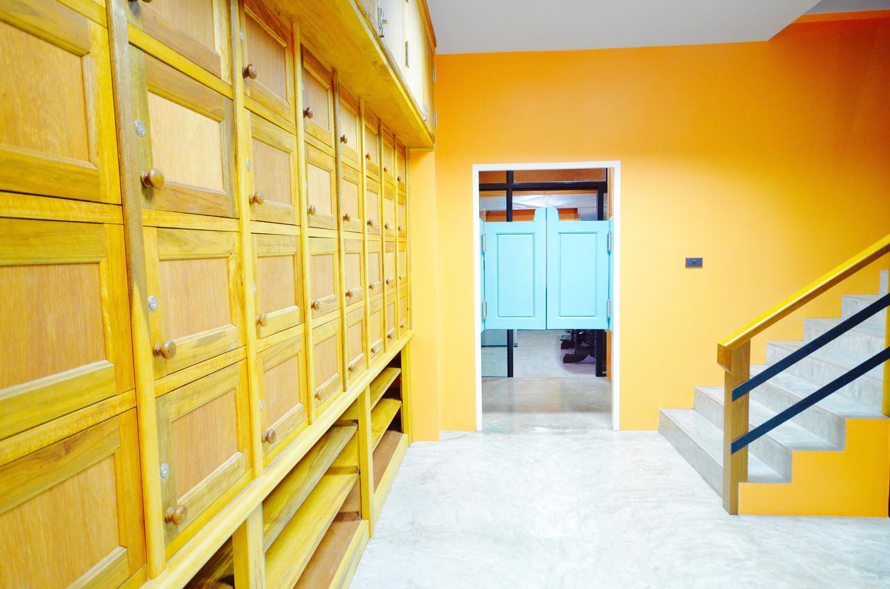 Nomad Hostel Krabi town Esterno foto