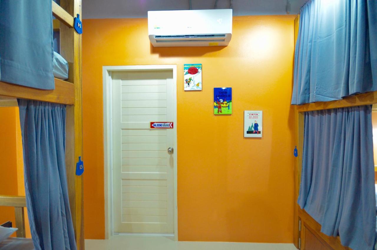 Nomad Hostel Krabi town Esterno foto